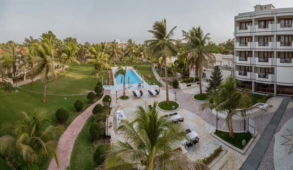 Quality Inn Palms Gāndhīdhām Zewnętrze zdjęcie